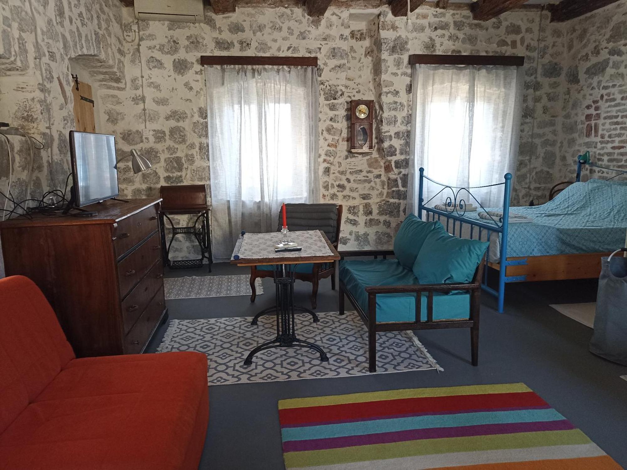 19th Century Stone House On The Seashore Ferienhaus Radovici